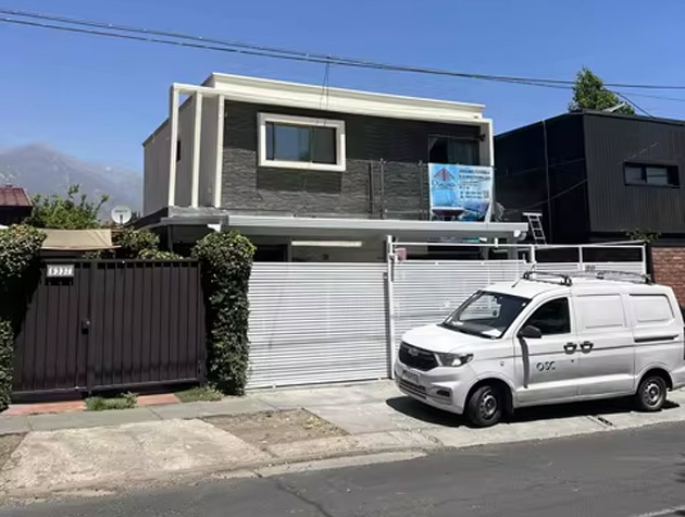 The core advantages of customized aluminum profiles in modern courtyard renovation