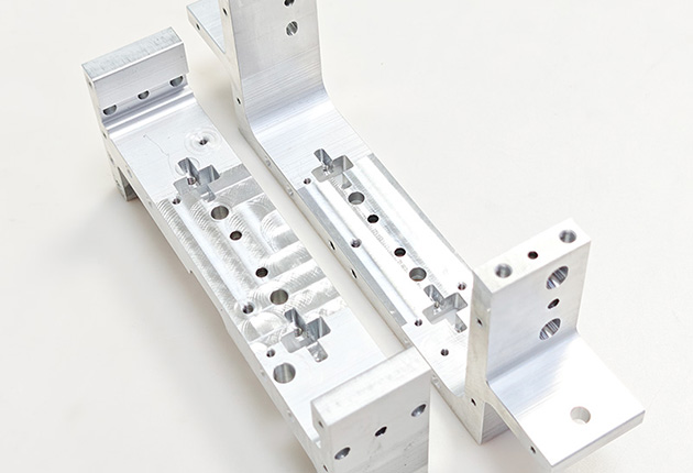Aluminum Extrusion with Multiple CNC Machined Holes
