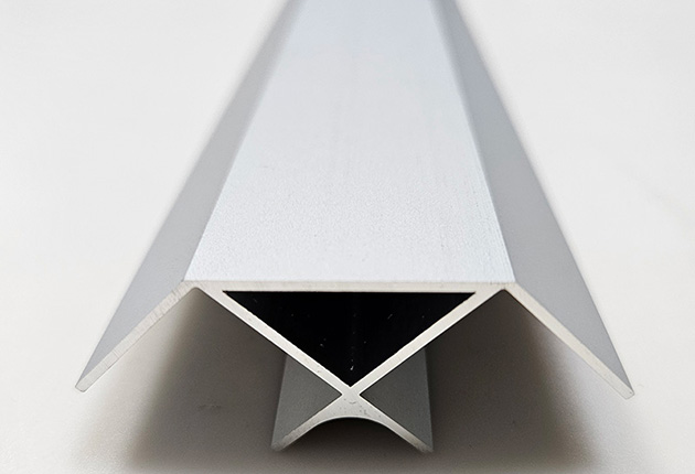 High-quality silver anodized extrusion tailored for clients