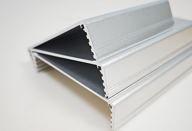 Customizable U-shaped silver aluminum profile in industrial use