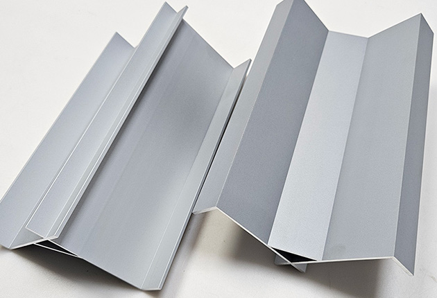 Exquisitely finished silver aluminum profile for architectural use