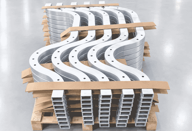 aluminum-profiles-with-multiple-bends-and-holes