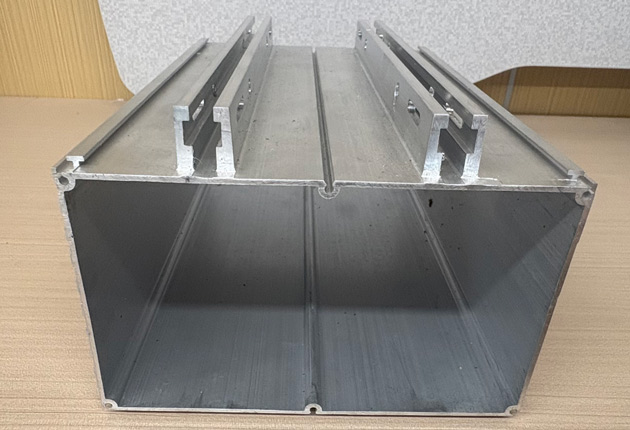 custom aluminum profile heatsink enclosure