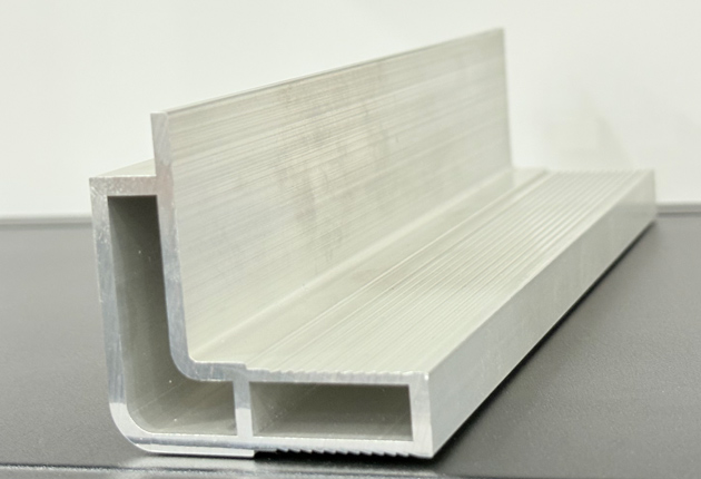 custom-l-shaped-aluminum-profiles