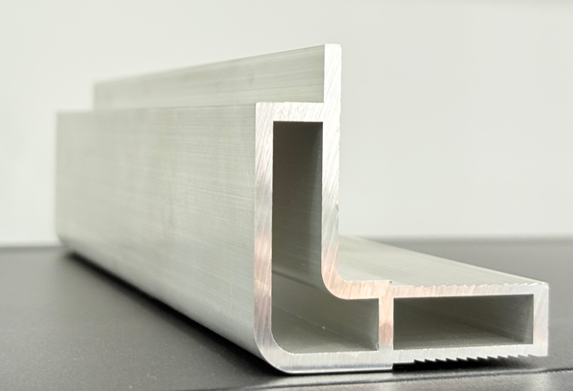 custom-l-shaped-aluminum-profiles