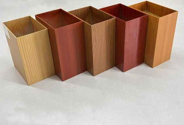 Wood-Grain Transfer Aluminum Square Tube