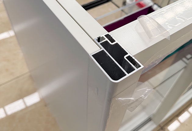 Customizable Royal series aluminum profiles