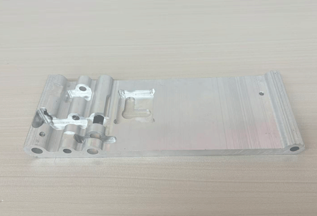 CNC Customized aluminum profiles